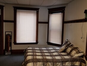 124 Fayette St in Morgantown, WV - Building Photo - Building Photo