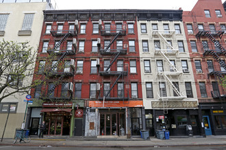 167 Avenue A in New York, NY - Building Photo - Building Photo