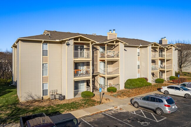 Falcon Point Apartments