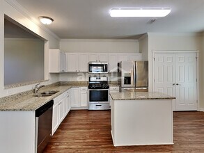 4622 Haley Way in Grove City, OH - Foto de edificio - Building Photo