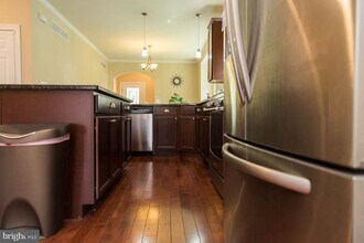 415 Dearnley St in Philadelphia, PA - Building Photo - Building Photo