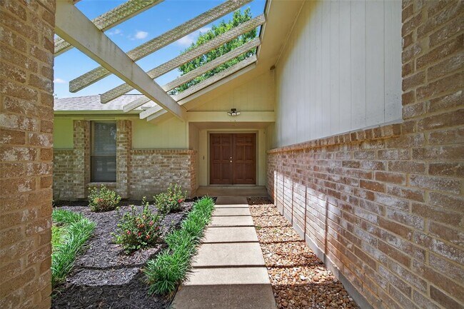 6115 Fuller St in Houston, TX - Foto de edificio - Building Photo
