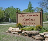 The Legends Sign - 1000-1422 S Mississippi Ave Apartments in Ada, Oklahoma