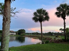 10063 Majestic Ave in Ft. Myers, FL - Building Photo - Building Photo