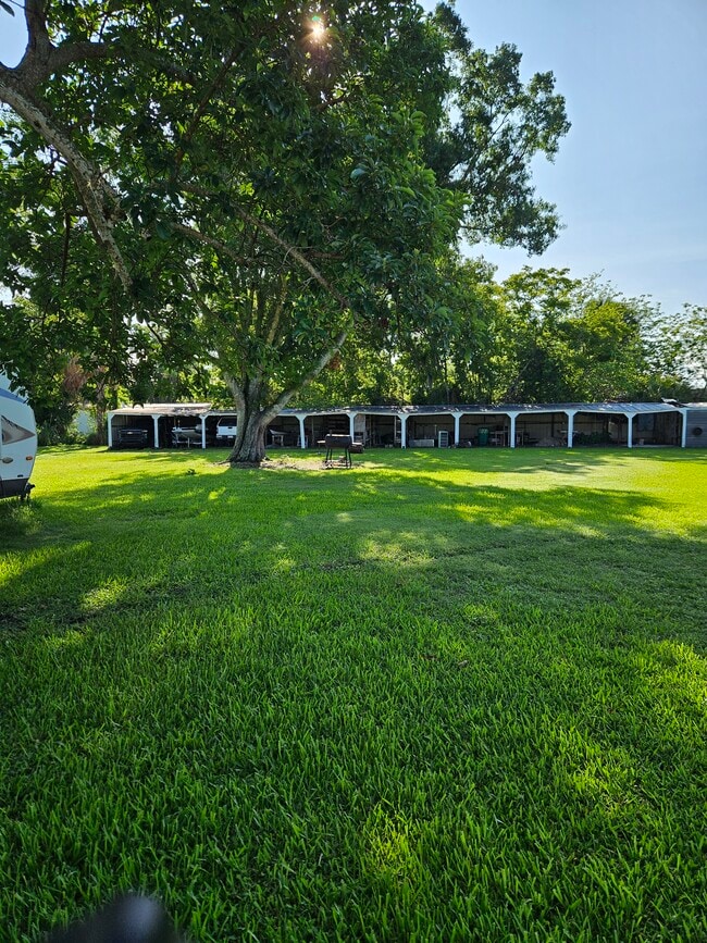 4150 SE 37th Way in Okeechobee, FL - Building Photo - Building Photo