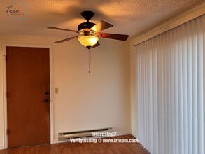 2659 Canterbury St in Eugene, OR - Building Photo - Building Photo