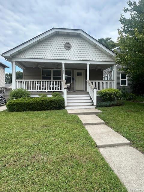 property at 159 E Maplehurst Ave