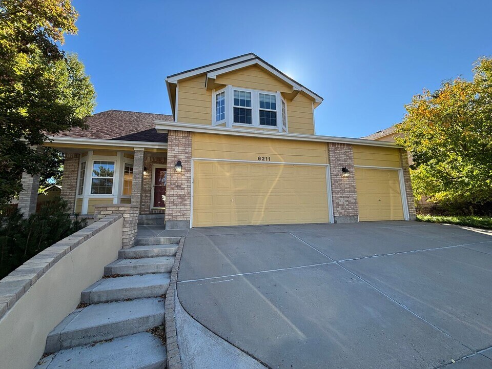 6211 Stemwood Dr in Colorado Springs, CO - Building Photo