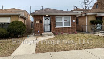 9053 S Aberdeen St in Chicago, IL - Building Photo