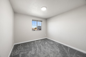 15335 Stovall Ave in Caldwell, ID - Building Photo - Building Photo