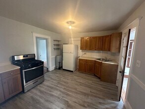 80 Chestnut Hill Ave in Boston, MA - Building Photo - Building Photo