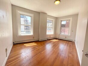 258 North St, Unit North St in Boston, MA - Foto de edificio - Building Photo