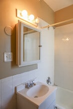 920 W Eastwood Ave, Unit #502 in Chicago, IL - Building Photo - Building Photo