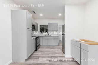 549 W Portland St in Phoenix, AZ - Building Photo - Building Photo