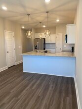 1020 Glenkirk Dr in Clarksville, TN - Building Photo - Building Photo