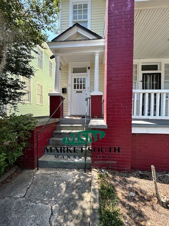 3 E 33rd St in Savannah, GA - Building Photo