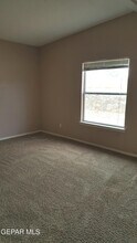 3121 Tierra Cuervo Dr in El Paso, TX - Building Photo - Building Photo