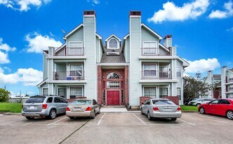 10630 Westbrae Pkwy in Houston, TX - Building Photo