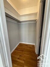 837 W Wolfram St in Chicago, IL - Foto de edificio - Building Photo