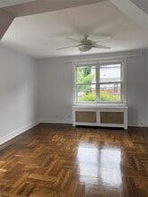 109 Greenvale Ave in Yonkers, NY - Building Photo - Building Photo