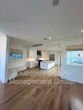 514 Avocado Ave in Newport Beach, CA - Building Photo - Building Photo