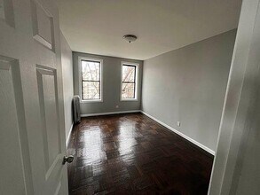 2320 Grand Ave in Bronx, NY - Building Photo - Building Photo