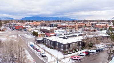 37 Lupfer Ave in Whitefish, MT - Building Photo - Building Photo