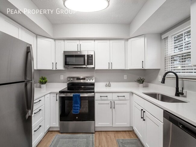 134 Blakeford Dr in Dublin, OH - Building Photo - Building Photo