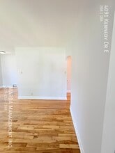 4091 Kennedy Dr E in Windsor, ON - Building Photo - Building Photo