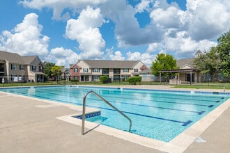 Life at Westpark in Houston, TX - Building Photo - Building Photo