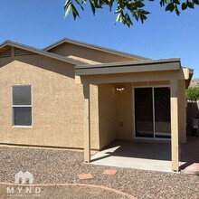 1295 W Placita Tecolote Mesa in Sahuarita, AZ - Building Photo - Building Photo