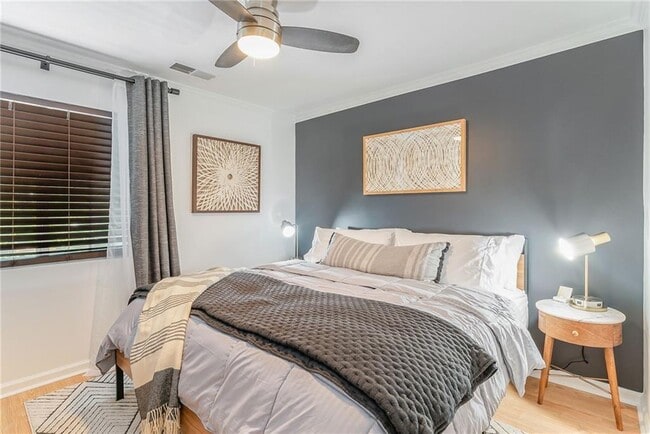 property at 210 Sampson St NE