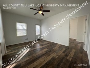 2084 Dowd Ave in Lakewood, OH - Building Photo - Building Photo