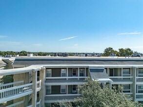 5310 Keller Springs Rd in Dallas, TX - Foto de edificio - Building Photo