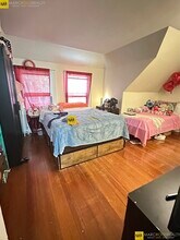 18 Quint Ave in Boston, MA - Foto de edificio - Building Photo