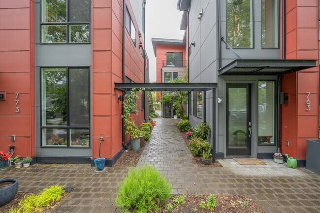 763 S Homer St in Seattle, WA - Foto de edificio - Building Photo