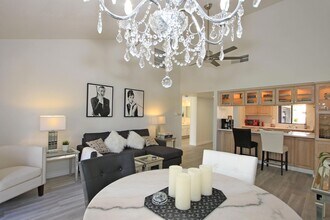 40128 Baltusrol Cir in Palm Desert, CA - Foto de edificio - Building Photo