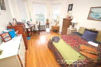 1163 Boylston St, Unit 39 in Boston, MA - Foto de edificio - Building Photo
