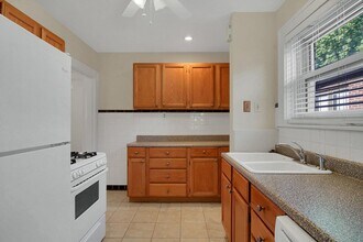 7050 Amherst Ave in University City, MO - Building Photo - Building Photo