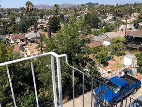 1317 Waterloo St, Unit 1 in Los Angeles, CA - Building Photo - Building Photo
