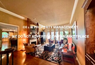 12501 Fairway Rd in Leawood, KS - Building Photo - Building Photo