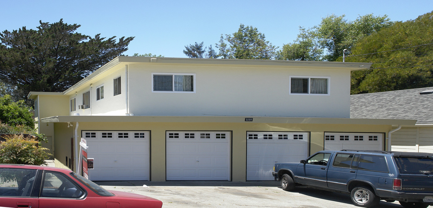 3259 Nicol Ave in Oakland, CA - Building Photo