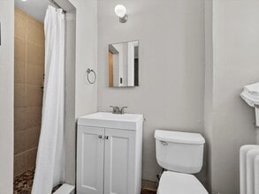 5119 Butler St, Unit Floor 2 in Pittsburgh, PA - Foto de edificio - Building Photo