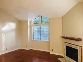 2859 S Bascom Ave in Campbell, CA - Building Photo - Building Photo