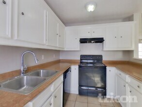 3522 Tangerine St in Houston, TX - Foto de edificio - Building Photo