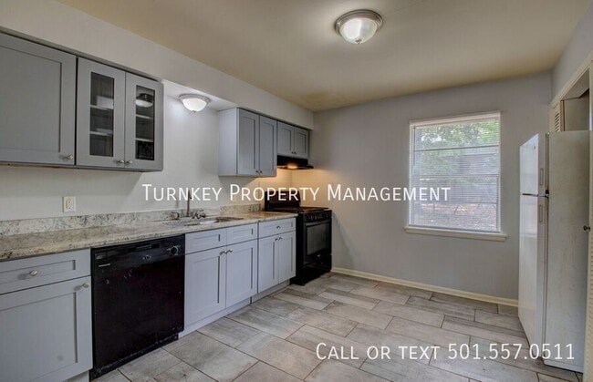 34 Clifton Dr in Little Rock, AR - Building Photo - Building Photo