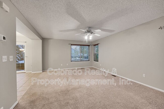 5144 Copen Dr in Colorado Springs, CO - Foto de edificio - Building Photo