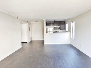 1522 N Formosa Ave-Unit -314 in Los Angeles, CA - Foto de edificio - Building Photo