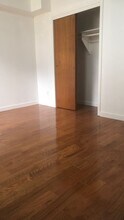 4189 Gleane St in Elmhurst, NY - Building Photo - Building Photo