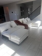 6913 Boulder View St in North Las Vegas, NV - Foto de edificio - Building Photo